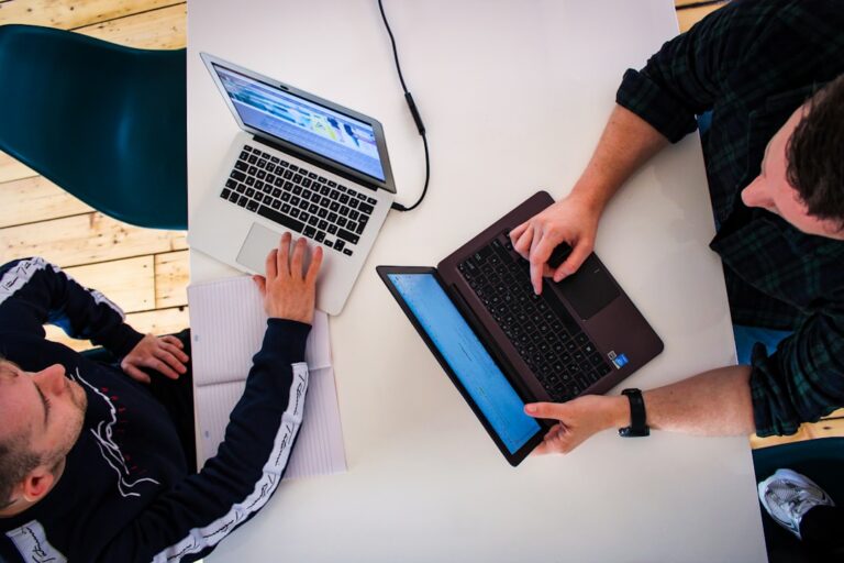 CV szkolne – jak przygotować atrakcyjne pierwsze CV?